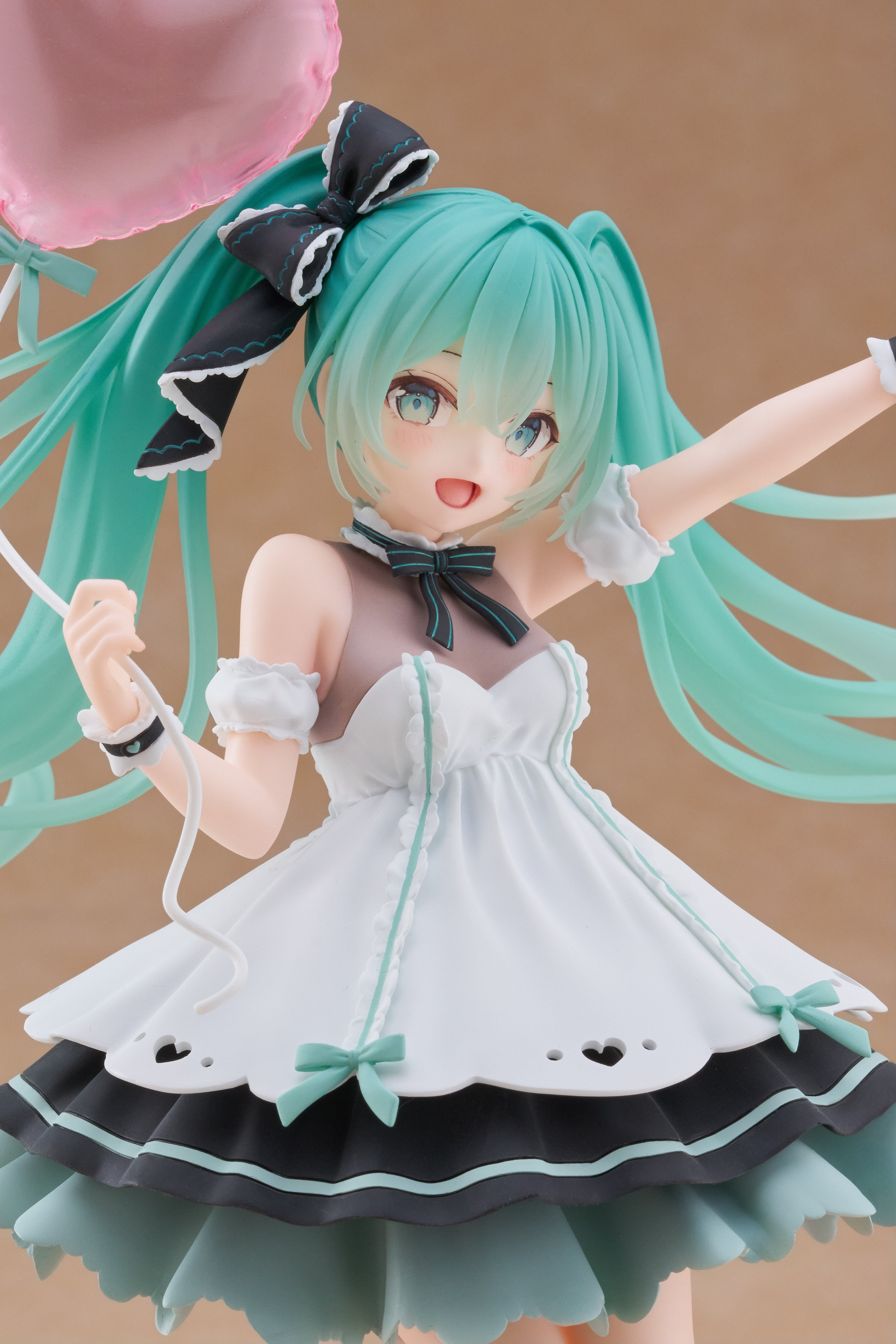 Hatsune Miku - AMP+ Prize Figure - HATSUNE MIKU Birthday 2025 (Party Ver.)